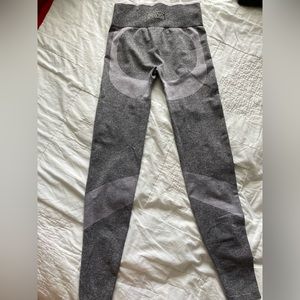 Pink by Victoria’s Secret Gray Leggings